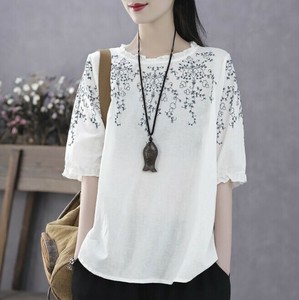 Tシャツ 刺繍 ラウンドネック 半袖 夏 無地 ゆったり 快適 レディース ファッション MBQ2394