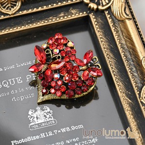 Brooch Red Flower Ladies fashion Butterfly Sparkle Presents Brooch