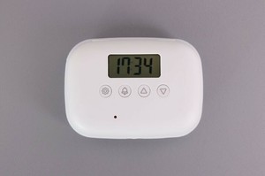 お薬の時間です 【ピルケース 飲み忘れ防止 アラーム機能付き】