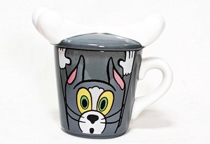 お菓子も置ける蓋つきマグでティータイム！トム＆ジェリー【フタ付きマグカップ　トム】