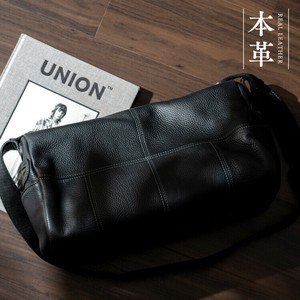 【本牛革(韓国製)】【メンズ】 レザーバッグ ななめがけ 大人 筒形 【nsb-30342n】