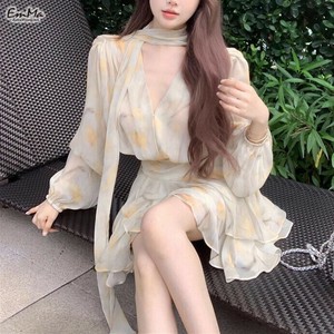 ショート丈グラデーションワンピース シフォン 上品 カジュアル 夏  【2025SS】 ONA4059
