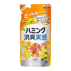 ハミング消臭実感　オレンジ＆フラワーの香り　つめかえ用 370ml 【柔軟剤 ニオイ戻り防止 生乾き臭 汗臭】