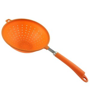 ユーロキッチン eurokitchen シリコン柄付ストレーナー 水切り器 取っ手タイプA□ オレンジ