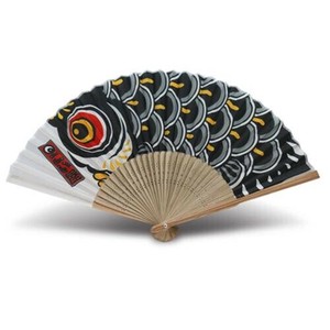 プリント扇子 こい屋鯉 黒 668261