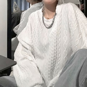 国内即納 型押しスウェットトレーナー 韓国風