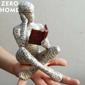 合成樹脂振り子 本棚装飾 おしゃれな 本を読む女性 パルプ成形 家庭用振り子 ミイラ装飾品