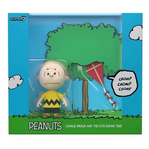 【新商品】MCZ005-Peanuts ReAction Figures - Charlie Brown (Kite-Eating Tree)