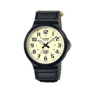 カシオ Collection STANDARD MW-240B-3BJF / CASIO / 腕時計