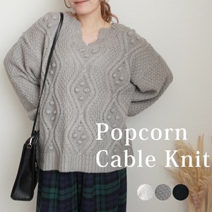 Sweater/Knitwear Keyhole Neck