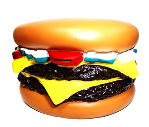 たっぷり貯まります！ハンバーガー貯金箱【HAMBURGER　BIG BANK】