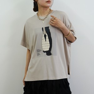【2025年新作　即納】立体バッグデザインフォトTee（オフ・グレージュ・ブラック）さらさら