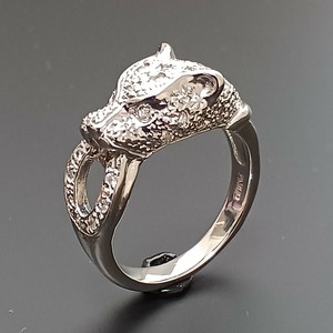 【現品のみ】☆PT900・ホワイトダイヤモンドリング☆（タイガー）