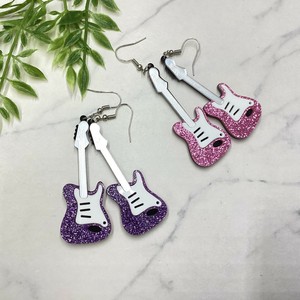 ピアス　個性的　アクリル　ギター　ベース　楽器　音楽