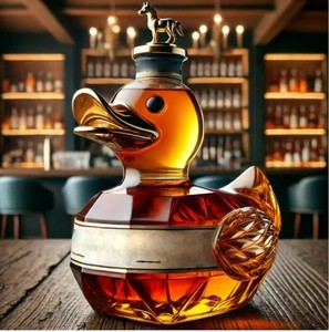酒瓶  100ML  アヒルの造形  ウイスキーボトル  WCMA453