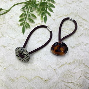 ヘアアクセサリー　ヘアゴム　ボタン　丸型