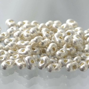 チェコビーズ ファルファーレ 40g パラジウム シードビーズ 3.2×6.5mm ビーズ 手芸