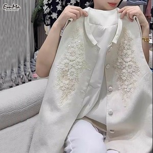 フラワー刺繍ベスト オフホワイト ノースリーブアウター 春 夏 秋 【2025SS】 ONA4071