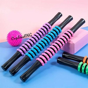 【新色追加】激安セール 狼牙棒タイプ 足裏ローラー ヨガマット対応 ギア付き筋膜マッサージツール