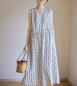 ワンピース ノースリーブ Vネック  花柄 夏 ゆったり  快適 レディース ファッション  MBQ3128