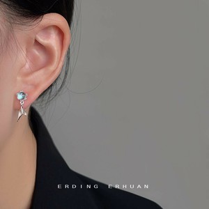 魚尾　ピアス S925ポスト　ピアス K18　ピアス アレルギー K18 ピアス　シルバー925 ピアス