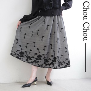 フラワー刺繍スカート　人気  2025 新作　chouchou東京
