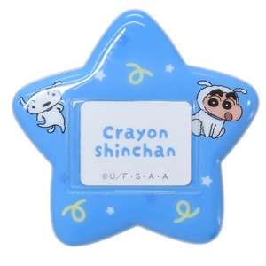 【ピンバッジ】クレヨンしんちゃん おなまえバッジ シロ