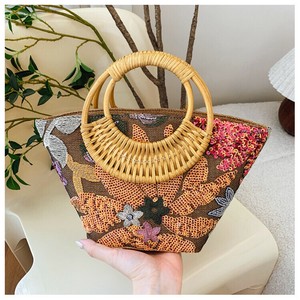 ハンドバッグ 刺繡  レディースファッション     LX2732