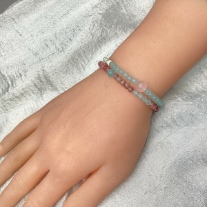 ブレスレット　フリーサイズ　天然石　ロング　ライトブルー