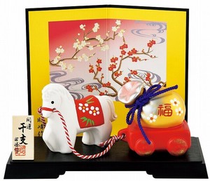 ★開運招福の干支★　縁起の良い置物【開運　福宝袋曳き午】