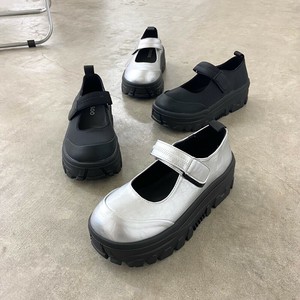 即納【2025新作】厚底ストラップシューズ　メリージェーンシューズ　軽量　マジックテープ　靴