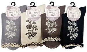 【秋冬新作】【小さめ22-24cm】婦人サイド花柄ゆったりクルー