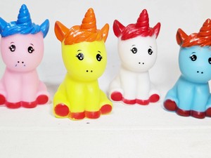 ゆるい動物さんのお人形【スクイーターラバー　ユニコーンセット】