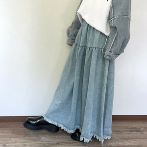 即納【2025新作】フリンジデニムティアードスカート　ロンスカ　オールシーズン　フレアスカート　無地
