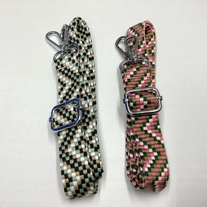 ショルダーストラップ　バッグストラップ　ベルト　幾何学模様　チェック