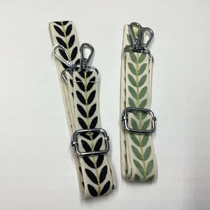 ショルダーストラップ　バッグストラップ　ベルト　リーフ　葉っぱ