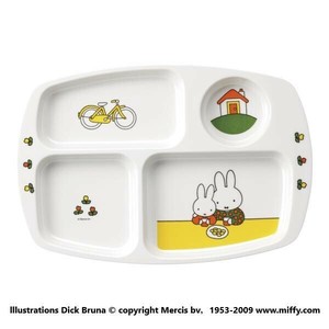 関東プラスチック工業　ミッフィー　メラミンお子様食器　角ランチ皿　CM-20C　RLVF001
