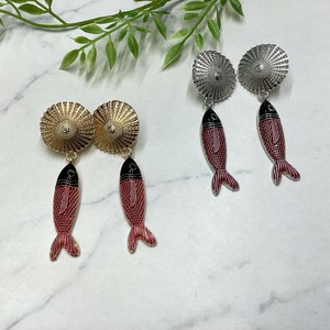 ピアス　個性的　ビジュー　魚　フィッシュ　ゴールド　シルバー　レッド
