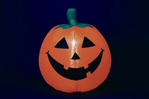 ハロウィン インフレータブル　パンプキン【エアーディスプレイ】LEDライト付き！