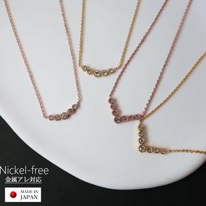 日本製 ジュエリー 金属アレルギー対応 ネックレス ローズゴールド ゴールド V ラウンド スマイル