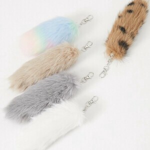 《ふわもこ×小さめサイズ》しっぽキーホルダー　ファーチャーム　バッグアクセサリー