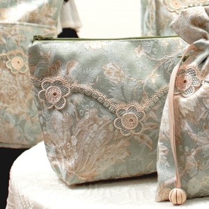 Pouch Jacquard