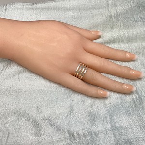 银戒指（无宝石）