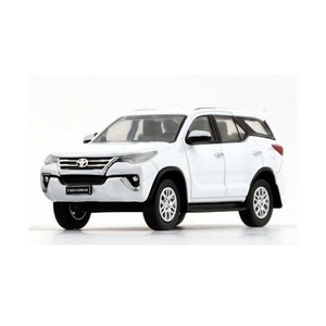 BM CREATIONS トヨタ フォーチュナー 2018 ホワイト RHD 1/64スケール 64B0423