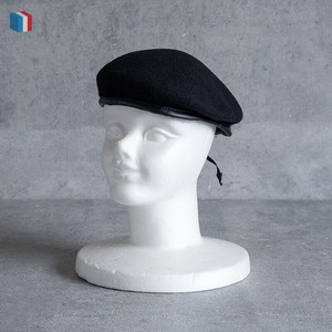Beret black