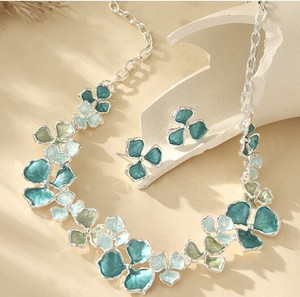 ネックレス 耳くぎ  2点セット   花   合金    アクセサリー   ファッション   SE2256# WXB615