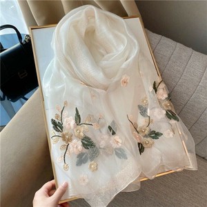 マフラー   ストール 刺繡  花柄  快適  レディース ファッション   WXB623