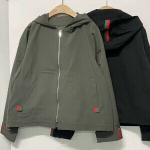 【新作】裏付き　パーカージャケット（カーキ／ブラック）　ワンポイント｜レディース｜ミセス