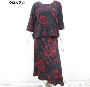 【秋物新商品】線柄スカートスーツ