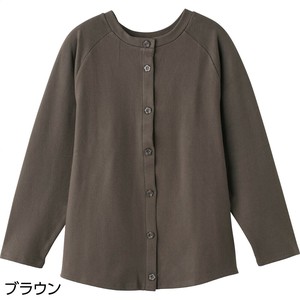 斜め釦ホールまえむきカーディガン